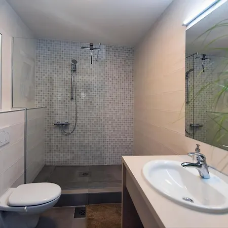 Feriehus Modern & Comfy Sea View House Ng