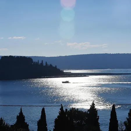 Pavlin Prostorna Hisa S Pogledom Na Morje - Pavlin Spacious Sea View 포르토로즈