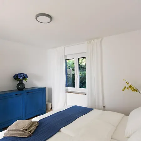 펜션 Pavlin Prostorna Hisa S Pogledom Na Morje - Pavlin Spacious Sea View