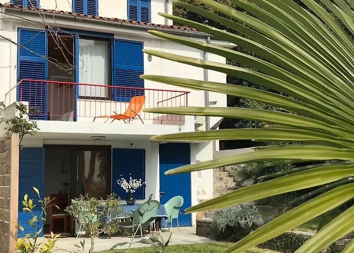 Holiday home Pavlin *